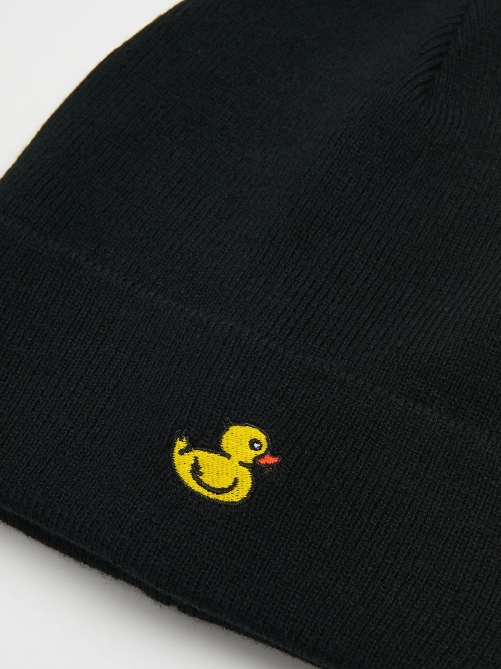 Cropp Czapka beanie z naszywką kaczki | Czapki