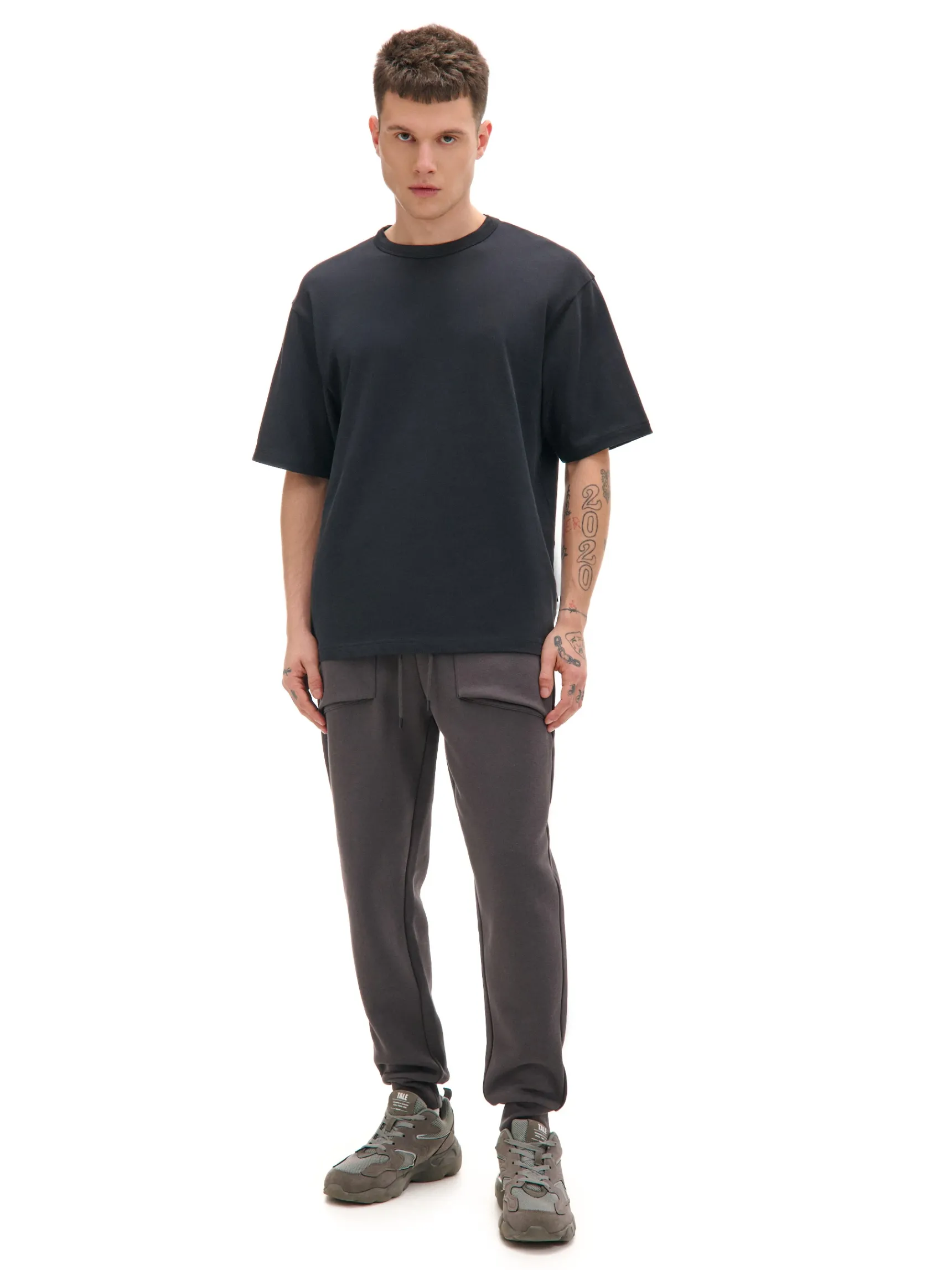 Cropp Dresowe joggery regular fit | Spodnie