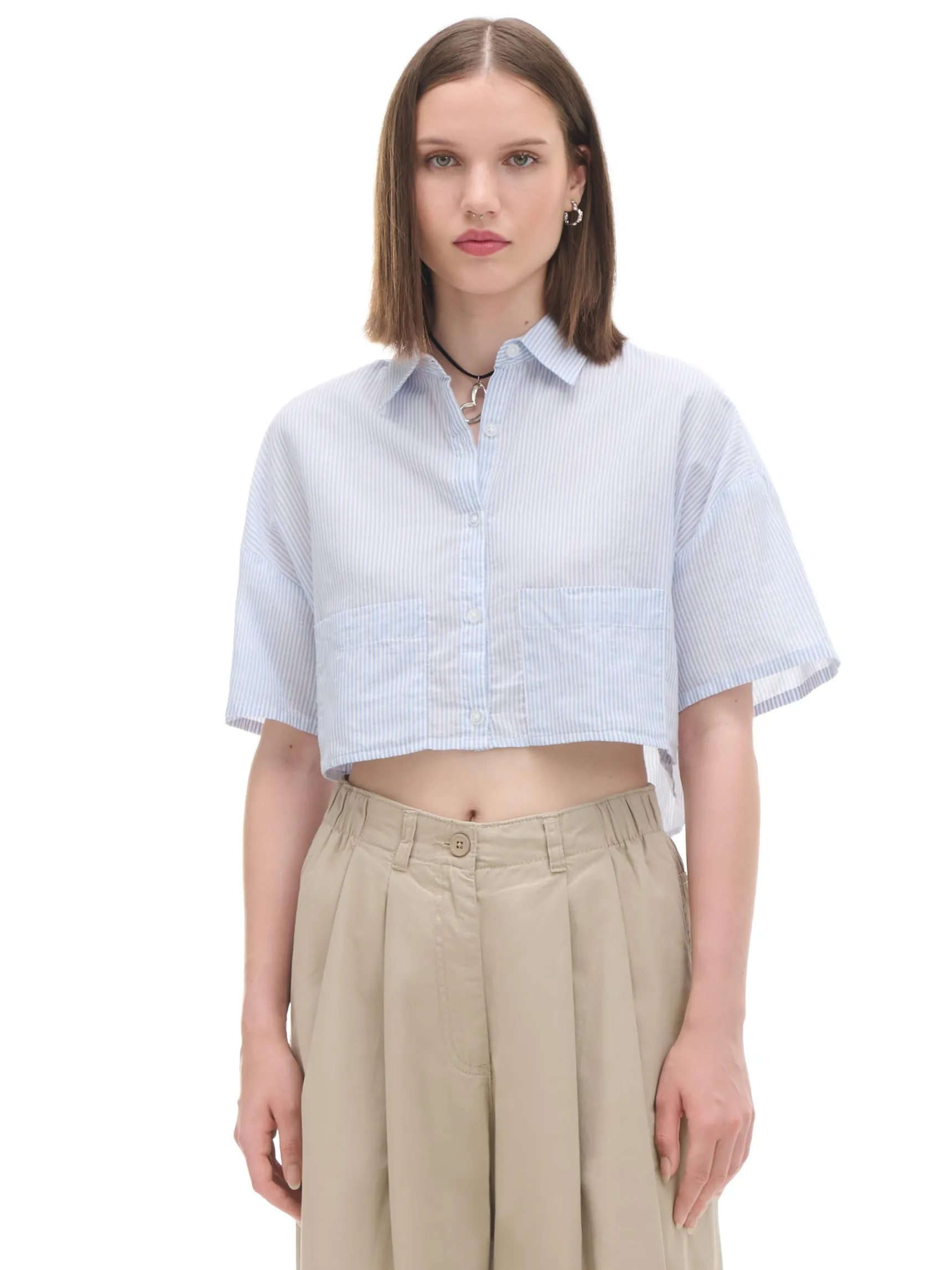 Cropp Luźna niebieska koszula crop | Koszule, Bluzki